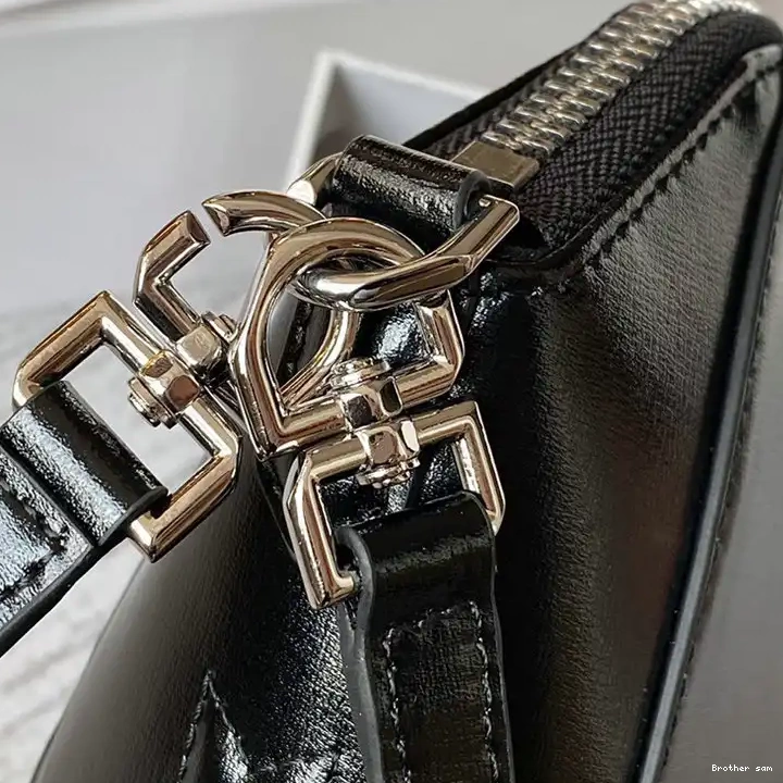 Brother sam Bag 2209SW0022 Givenchy 0630